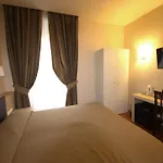 Roma Rooms Colosseum